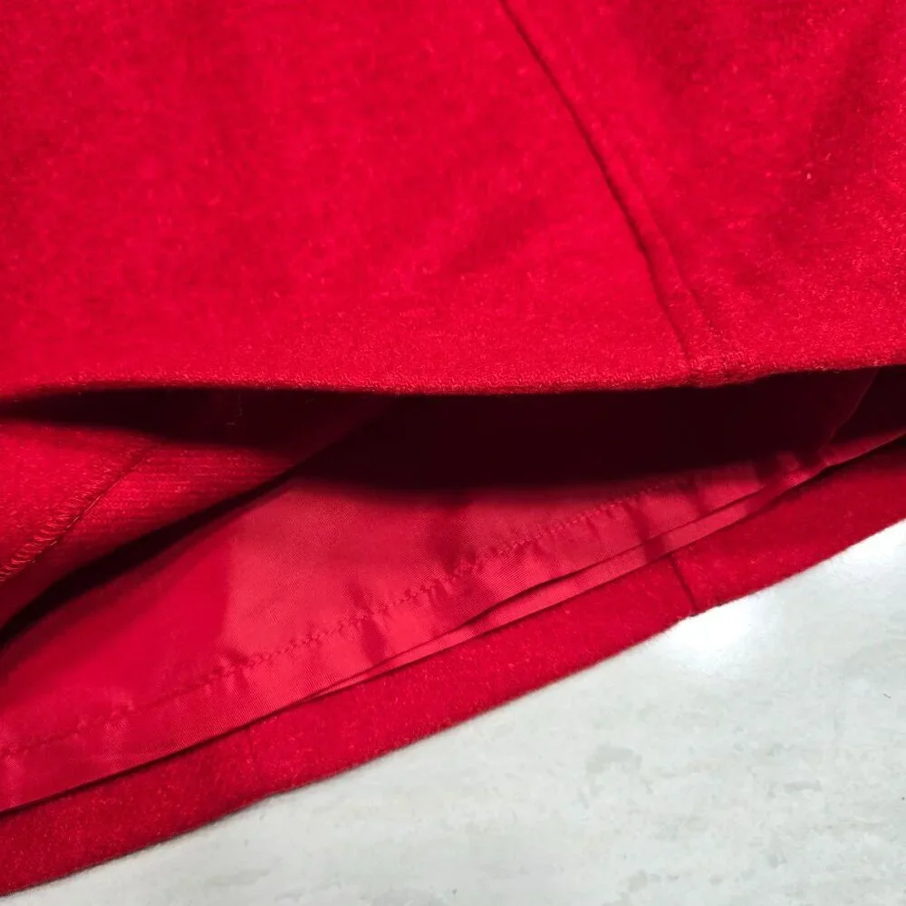 Talbots Petites Skirt Red Size 2P Fully Lined Wool Blend Back Zip Pockets Office